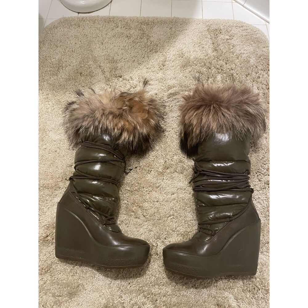 Moncler Nylon Fur Trim Lace-Up Boots - size 6 | US6, IT36 - Mocha Brown - Picture 13 of 13